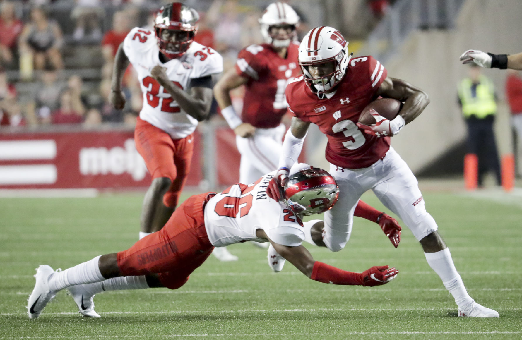 Wisconsin Badgers 34, Western Kentucky Hilltoppers 3
